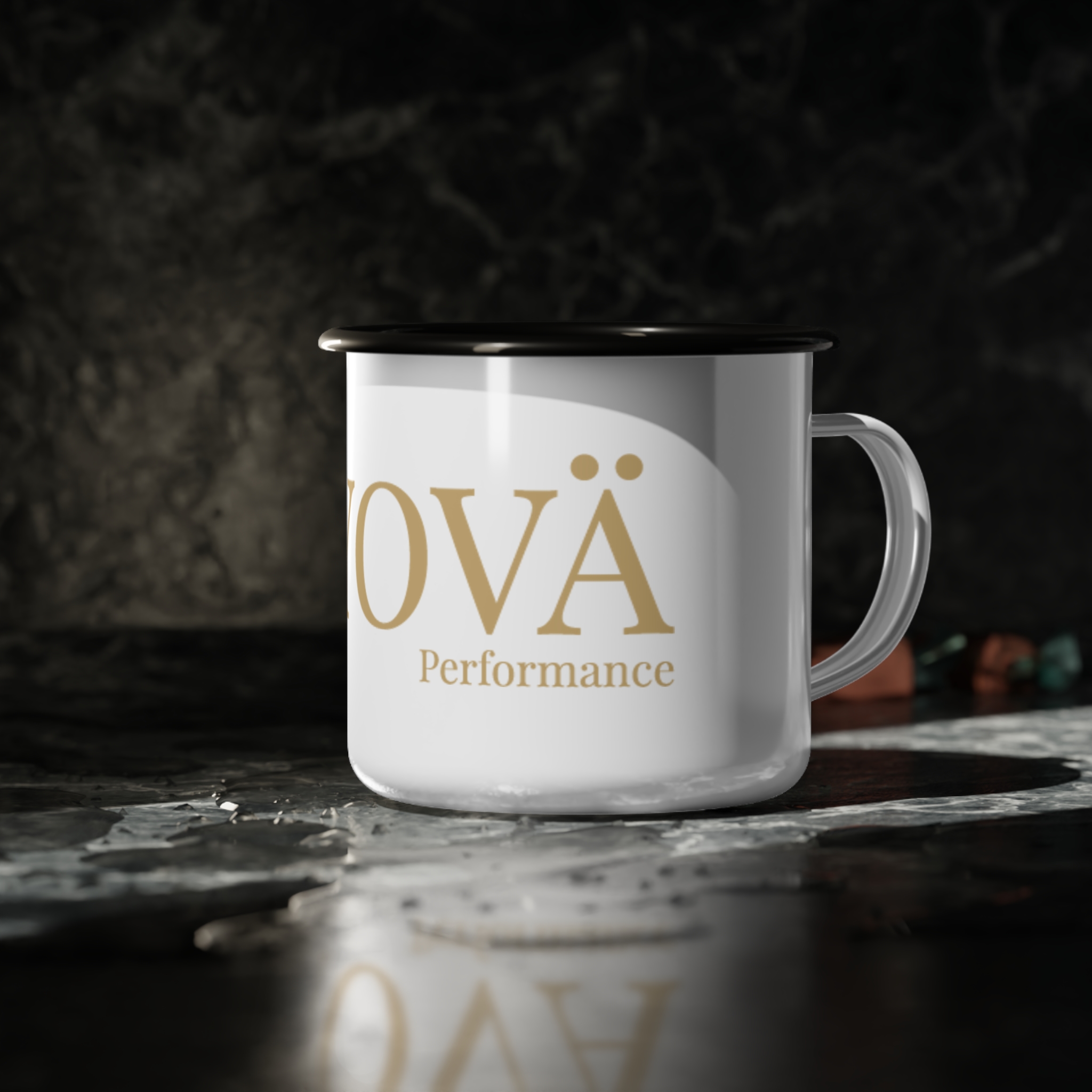 Mug de camping émaillé — Tasse de voyage avec logo MYOVÄ Performance – Image 2